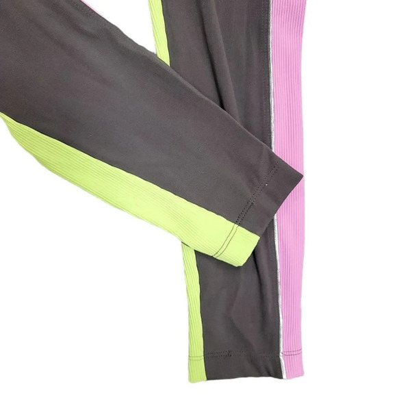 KORAL COLOR Block Leggings - Picture 3 of 8